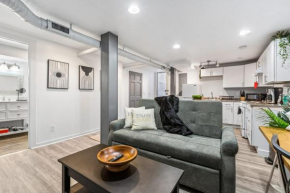 Basement with Full Kitchen and Near Downtown